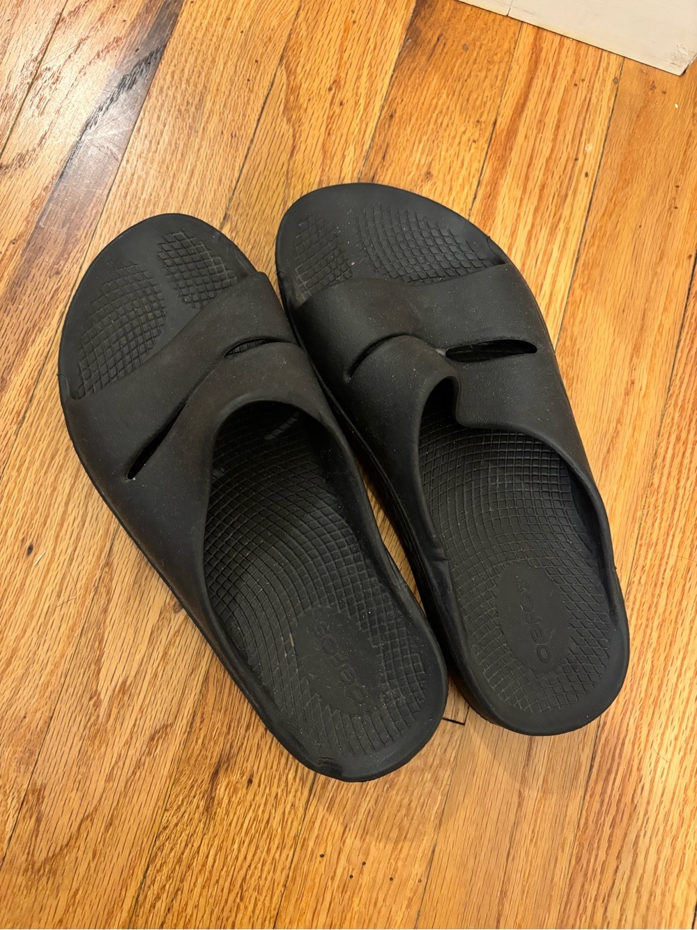 OOFOS Women’s 8 Sandal Slide